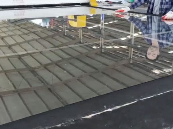 Plateau de table en verre