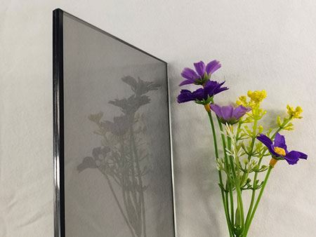 Verre feuilleté coloré