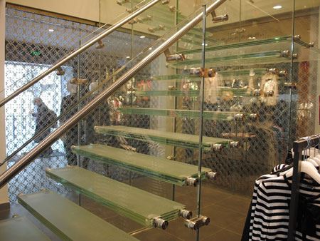 Escalier en verre