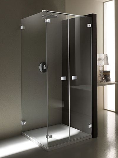 Cabine de douche en verre
